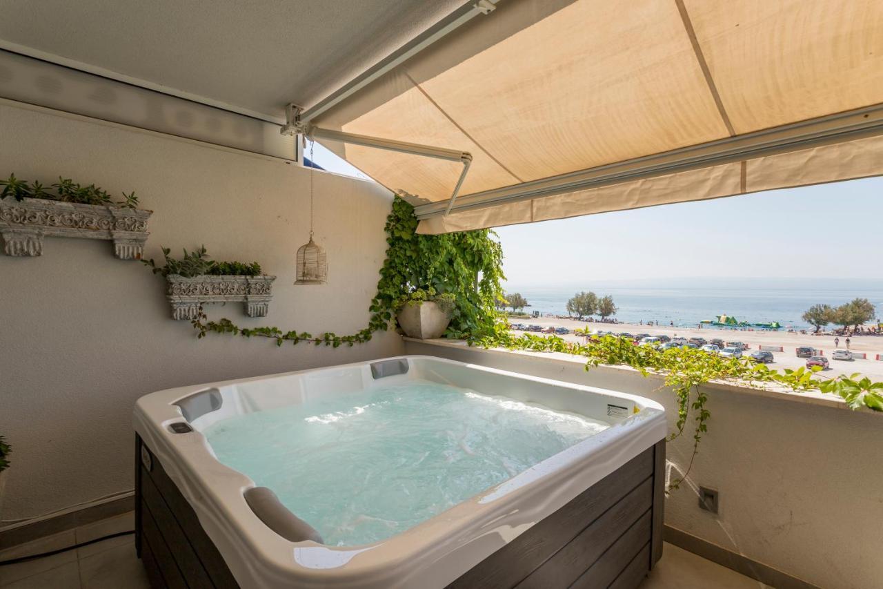 Velebis Superior Apartment - Luxurious One-Room Apartment With Jacuzzi - Prestigious Location By The Sea In The New City Center Of Znjan - Panoramic View Of The Sea And Islands - Free Garage Parking - Buralux Properties Σπλιτ Εξωτερικό φωτογραφία