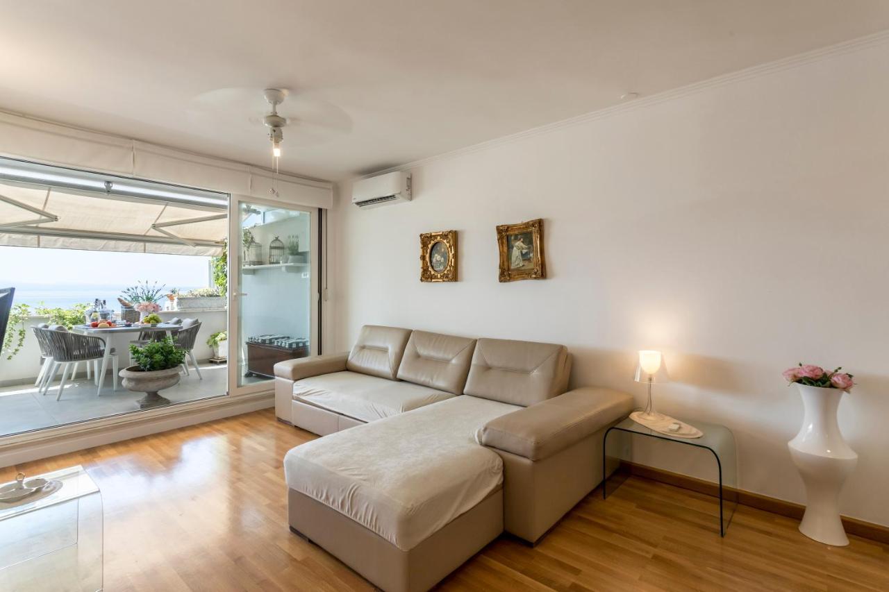 Velebis Superior Apartment - Luxurious One-Room Apartment With Jacuzzi - Prestigious Location By The Sea In The New City Center Of Znjan - Panoramic View Of The Sea And Islands - Free Garage Parking - Buralux Properties Σπλιτ Εξωτερικό φωτογραφία